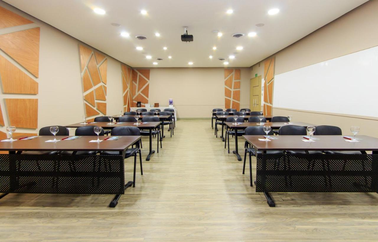 Hotel Factory Green Богота Екстериор снимка