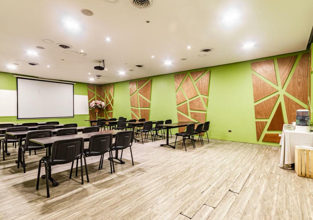 Hotel Factory Green Богота Екстериор снимка